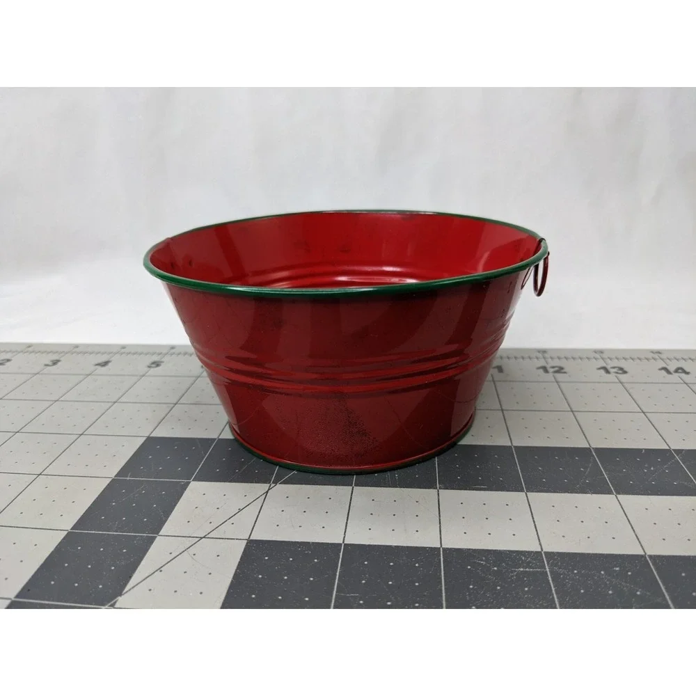 Pacific Rim Metal Pail Bucket Mailbox‎ Planter Decoration Lot